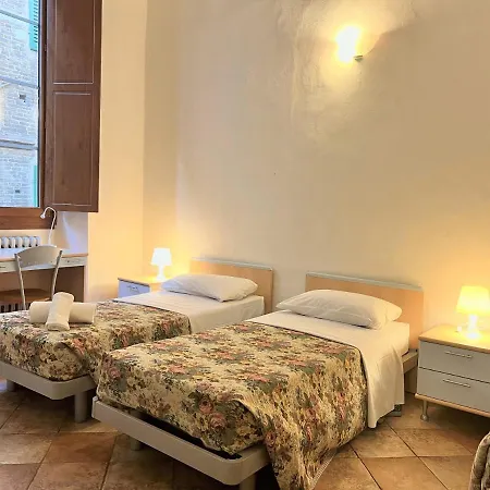 Hostelciompi סיינה