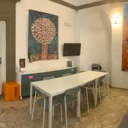 אכסניה Hostelciompi סיינה